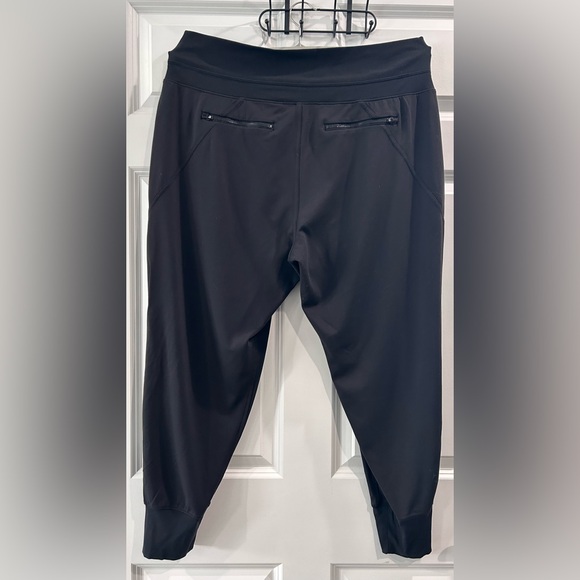 ATHLETA Venice Jogger Pants Sz XL Black Pull On Zip Pockets Tapered Athleisure - Picture 2 of 10